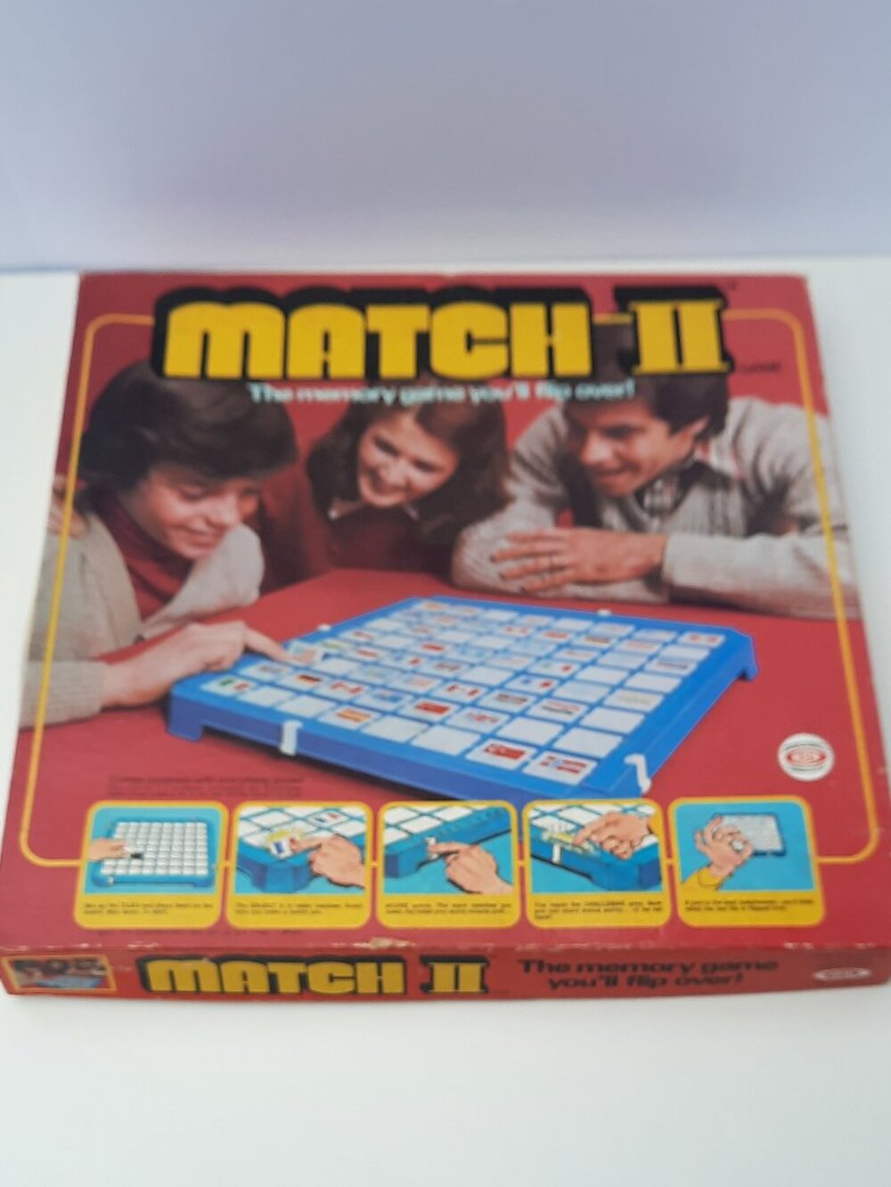 Vintage 1978 Ideal Match II World Flags Flip Memory Game Complete w/ Box Rare